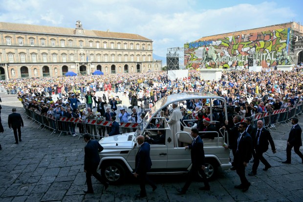 Pope-leo-xiv-naples-pompei-may-2026
