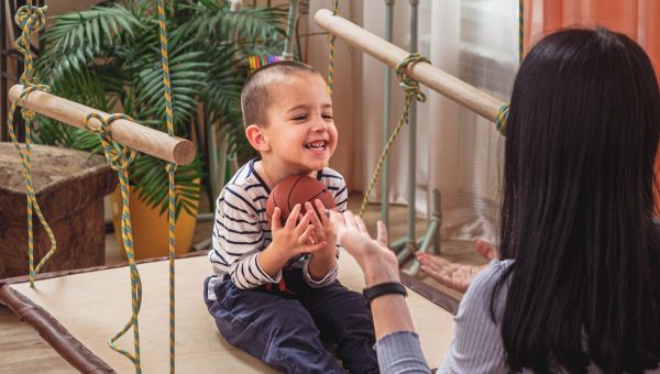 Corner Item Image - Mi hijo tiene neurodivergencia, ¿qué es y cómo tratarlo?