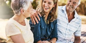 ¿Qué pasa en la familia cuando los hijos mayores crecen y se van?