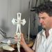 3 grandezas de la Sagrada Familia en el báculo papal gaudiniano