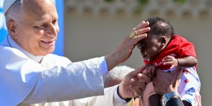 León XIV en Tenerife: “Todos somos, en cierto modo, migrantes”