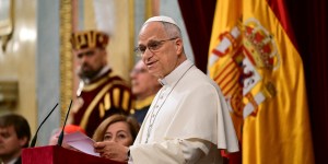 España: ante las Cortes, León XIV aboga por una “renovación moral” de la política