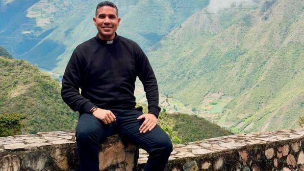 sacerdote venezuela carf