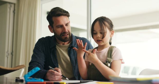 padre-hijos-tareas