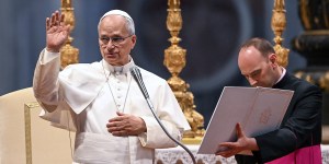 El Papa expresa a las víctimas del terremoto en Colombia