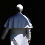 El Papa invita a la Iglesia a trascender las “fronteras ya trazadas”