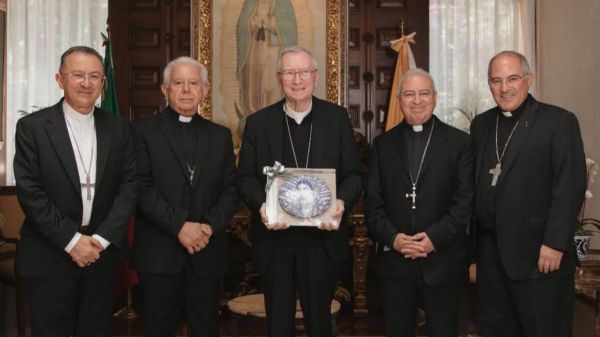 Cardenal pietro parolin en mexico