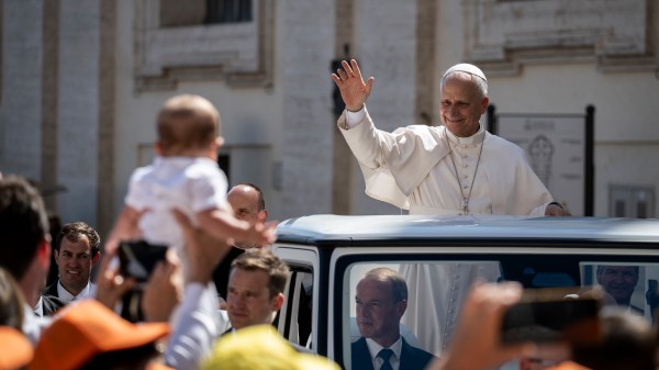pope-leo-xiv-audience-st-peter-square